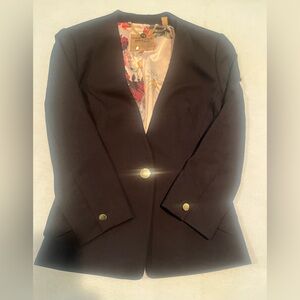Ted Baker Black Blazer with Floral Interior size 1 XS